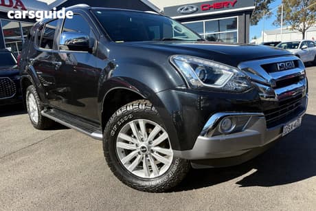 Black 2017 Isuzu MU-X Wagon Ls-T (4X2)