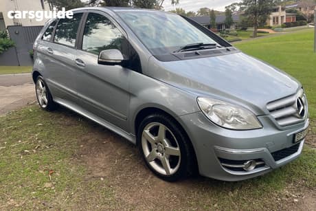 Blue 2010 Mercedes-Benz B180 Hatchback Cdi