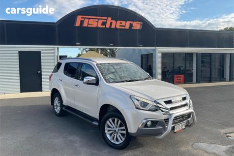 White 2017 Isuzu MU-X Wagon Ls-T (4X4)