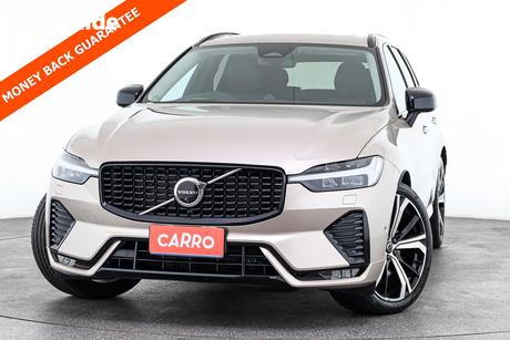 Gold 2023 Volvo XC60 Wagon Ultimate B6 Dark Mhev