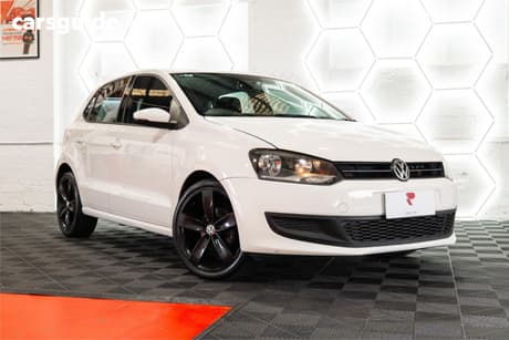White 2010 Volkswagen Polo Hatchback 77 Tsi Comfortline