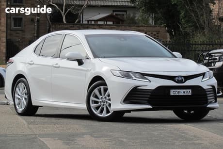 White 2022 Toyota Camry Sedan Ascent