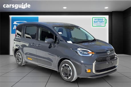 Grey 2024 Toyota Sienta Commercial HYBRID Z PEOPLE MOVER MINIVAN CRUISE CONTROL