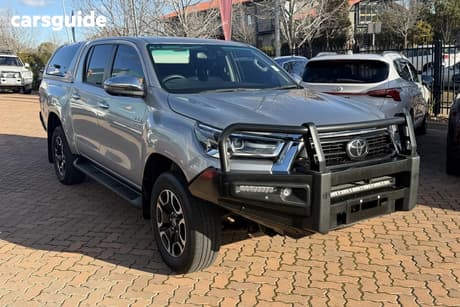 Silver 2022 Toyota Hilux Ute Tray 4X4