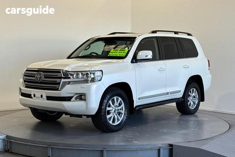 White 2020 Toyota Landcruiser Wagon Lc200 Sahara (4X4)