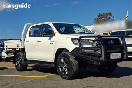 White 2023 Toyota Hilux Double Cab Chassis Sr (4X4)
