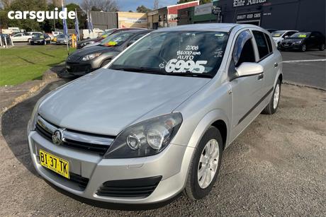 Silver 2006 Holden Astra Hatchback Cd