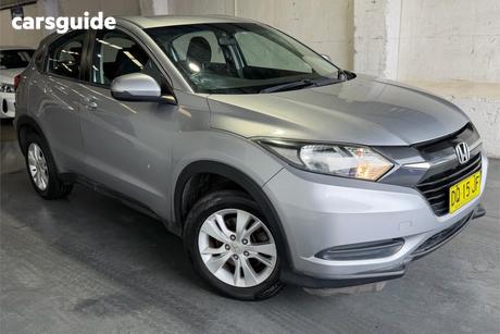 Silver 2017 Honda HR-V Wagon Vti