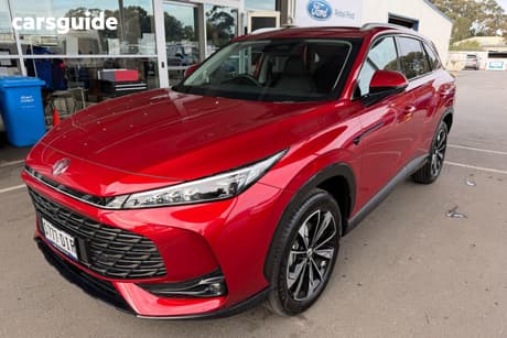Red 2024 MG HS Wagon Excite