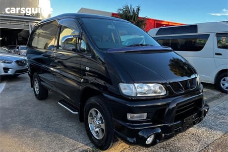 Black 2006 Mitsubishi Delica SUV SPACEGEAR