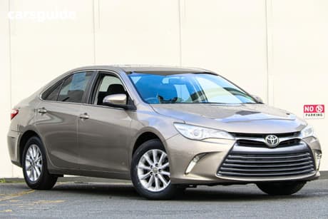 Brown 2016 Toyota Camry Sedan Altise