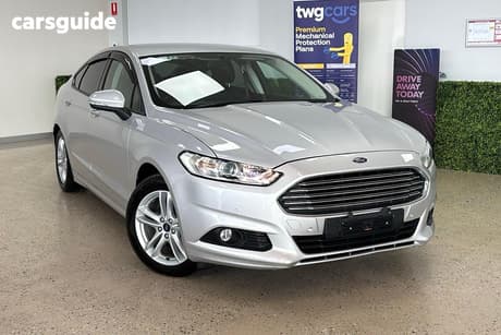 Silver 2018 Ford Mondeo Hatchback Ambiente