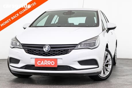 White 2019 Holden Astra Hatchback R