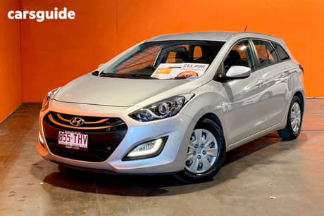 Silver 2012 Hyundai I30 Hatchback Active 1.6 Crdi