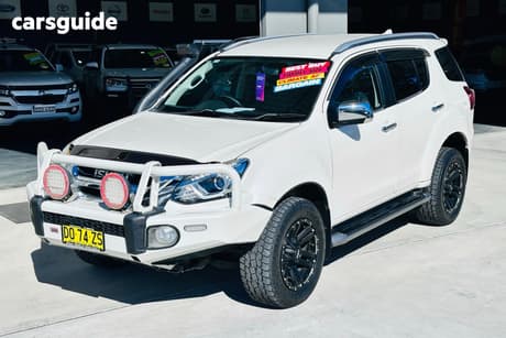 White 2017 Isuzu MU-X Wagon Ls-T (4X4)