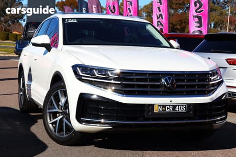 White 2024 Volkswagen Touareg Wagon 210Tdi Elegance