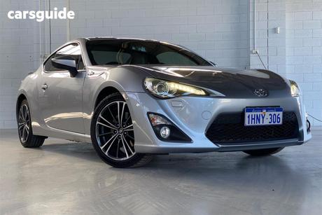 Silver 2016 Toyota 86 Coupe Gts