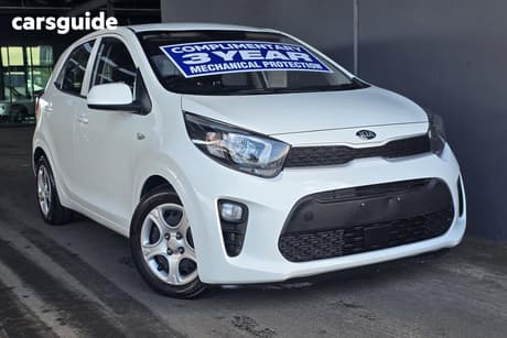 White 2019 Kia Picanto Hatchback S