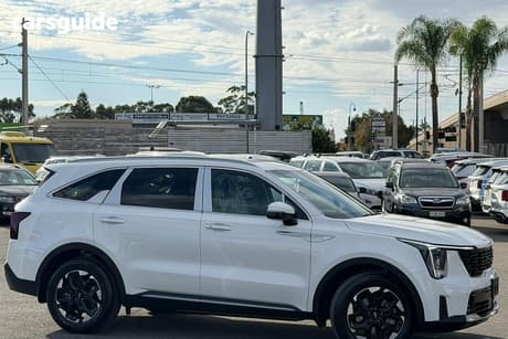 White 2025 Kia Sorento Wagon Sport 7 Seat