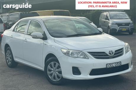 White 2011 Toyota Corolla Sedan Ascent