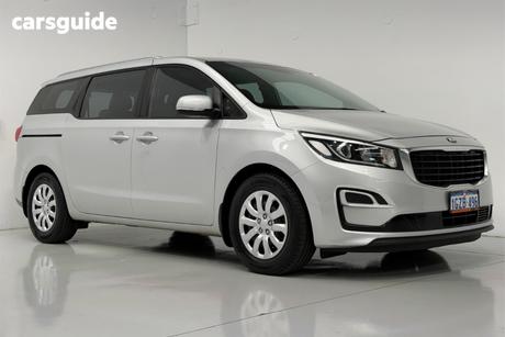 Silver 2019 Kia Carnival Wagon S