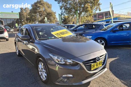 Grey 2015 Mazda 3 Hatchback Touring