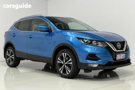 Blue 2020 Nissan Qashqai Wagon St-L