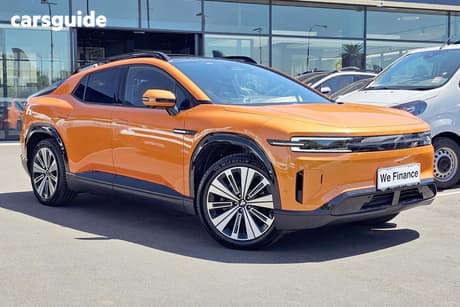 Orange 2026 Deepal E07 SUV PERFORMANCE 4WD
