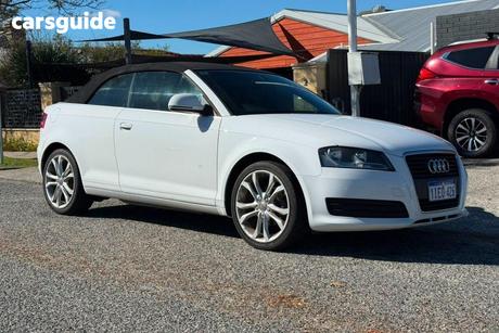 White 2010 Audi A3 Convertible 1.6 ATTRACTION 8P