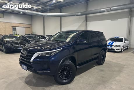 Blue 2022 Toyota Fortuner Wagon Gx