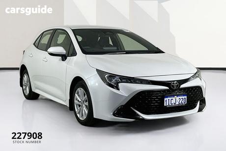 White 2024 Toyota Corolla Hatchback Ascent Sport