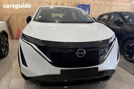 White 2025 Nissan Ariya Wagon Engage
