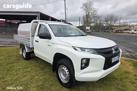 White 2021 Mitsubishi Triton Cab Chassis Glx (4X2)