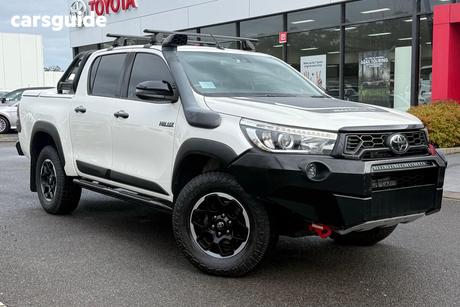 White 2019 Toyota Hilux Double Cab Pick Up Rugged X (4X4)