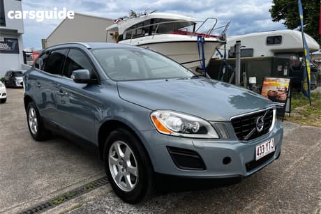 Blue 2011 Volvo XC60 Wagon D5