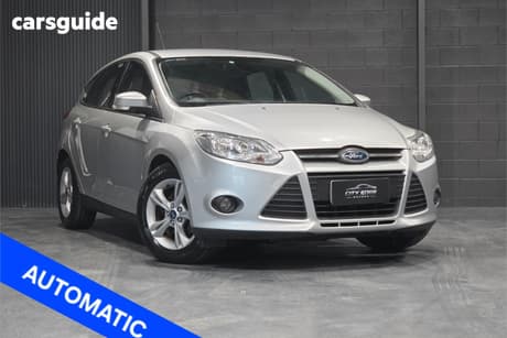 Silver 2014 Ford Focus Hatchback Trend