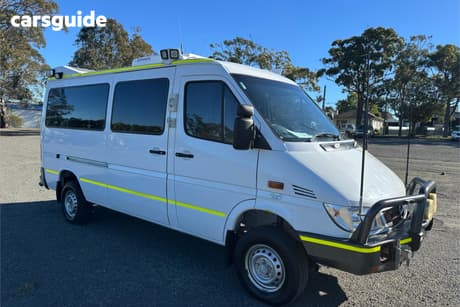 White 2005 Mercedes-Benz Sprinter Van 316Cdi Swb