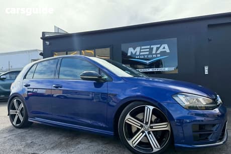Blue 2014 Volkswagen Golf Hatchback R