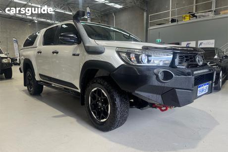 White 2019 Toyota Hilux Double Cab Pick Up Rugged X (4X4)