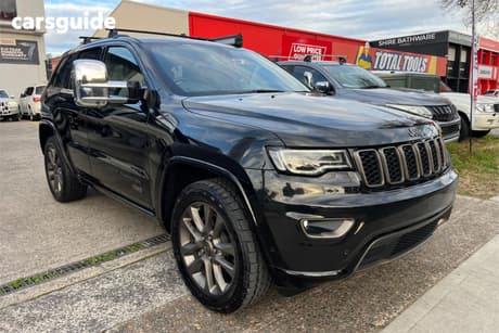 Black 2016 Jeep Grand Cherokee Wagon 75Th Anniversary (4X4)