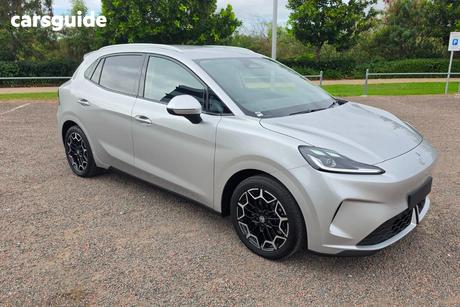 Silver 2026 MG Mg4 Urban Hatchback Ev Urban 43