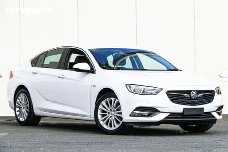 White 2019 Holden Calais Liftback