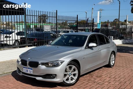 Silver 2013 BMW 320I Sedan Luxury Line