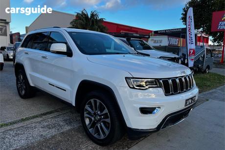 White 2018 Jeep Grand Cherokee Wagon Limited (4X4)