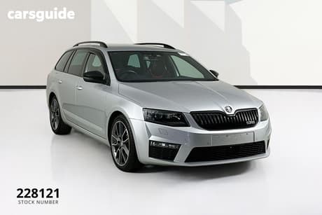 Silver 2016 Skoda Octavia Wagon Rs 162 Tsi