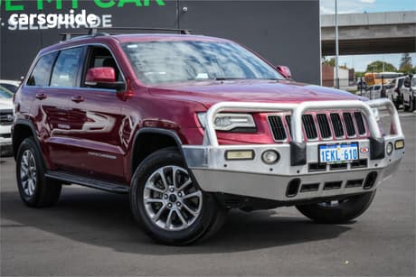 Red 2013 Jeep Grand Cherokee Wagon Laredo (4X4)