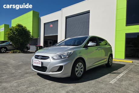 Silver 2015 Hyundai Accent Hatchback Active