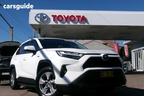 White 2022 Toyota RAV4 Wagon Gx (Awd) Hybrid