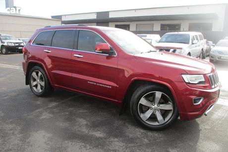 Red 2014 Jeep Grand Cherokee Wagon Overland (4X4)