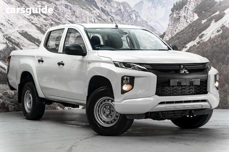 White 2022 Mitsubishi Triton Double Cab Pick Up Glx (4X2)